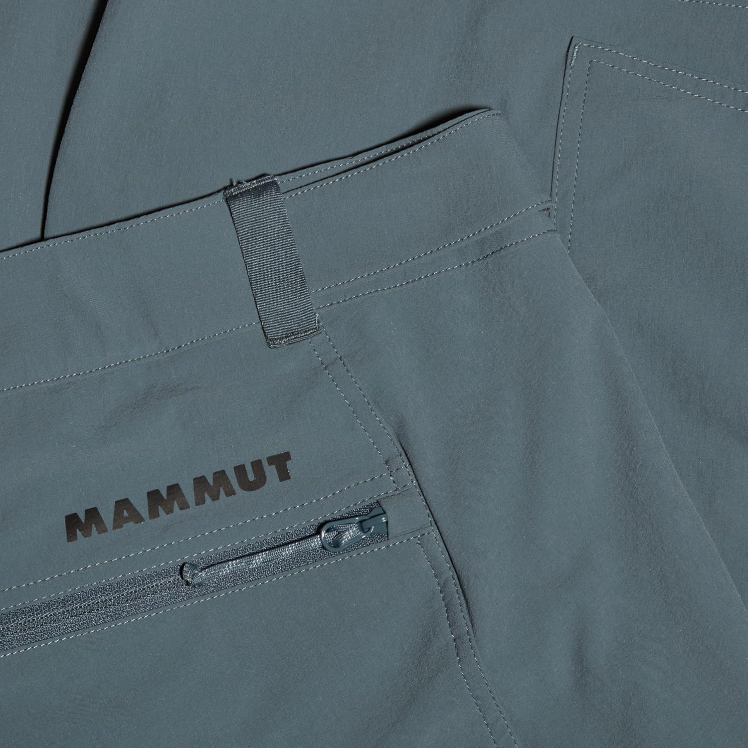 Thumbnail 6 de Mammut Runbold Shorts: libertà di movimento e comfort per attività outdoor