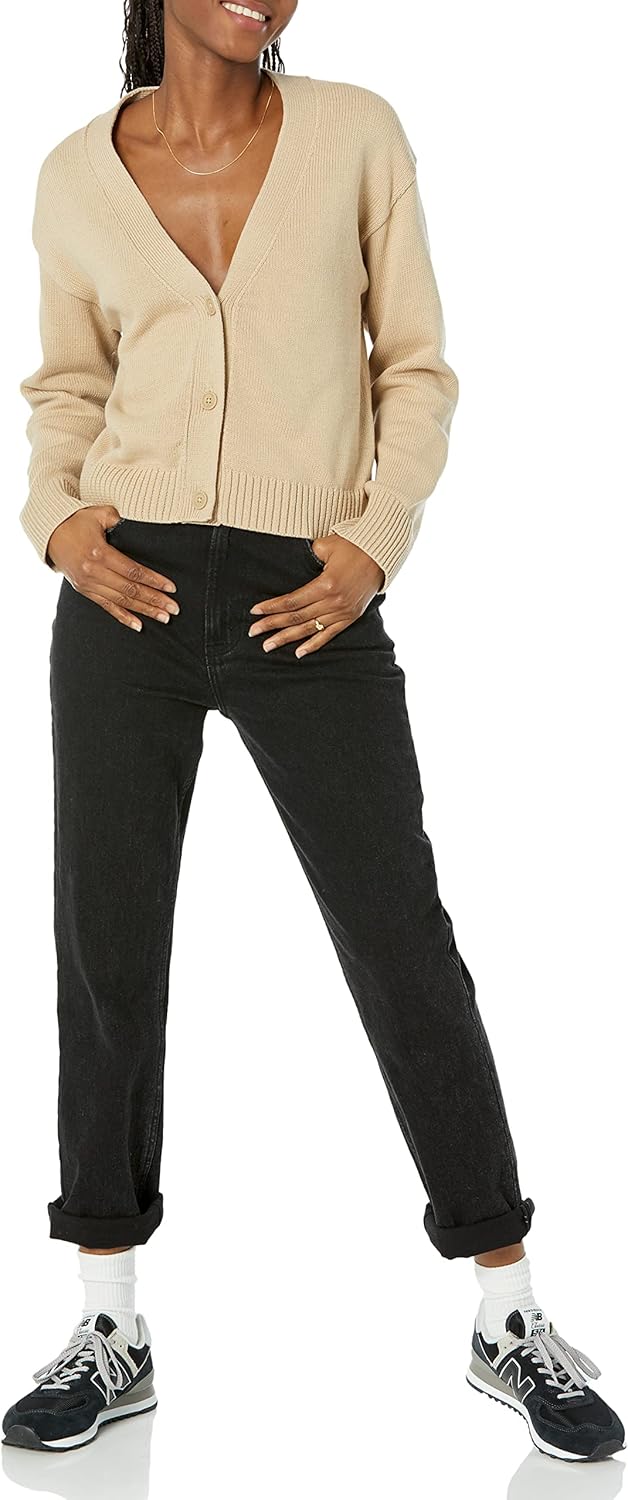 Thumbnail 3 de Amazon Essentials Damen Kurzer Cardigan mit V-Ausschnitt und Knopfleiste