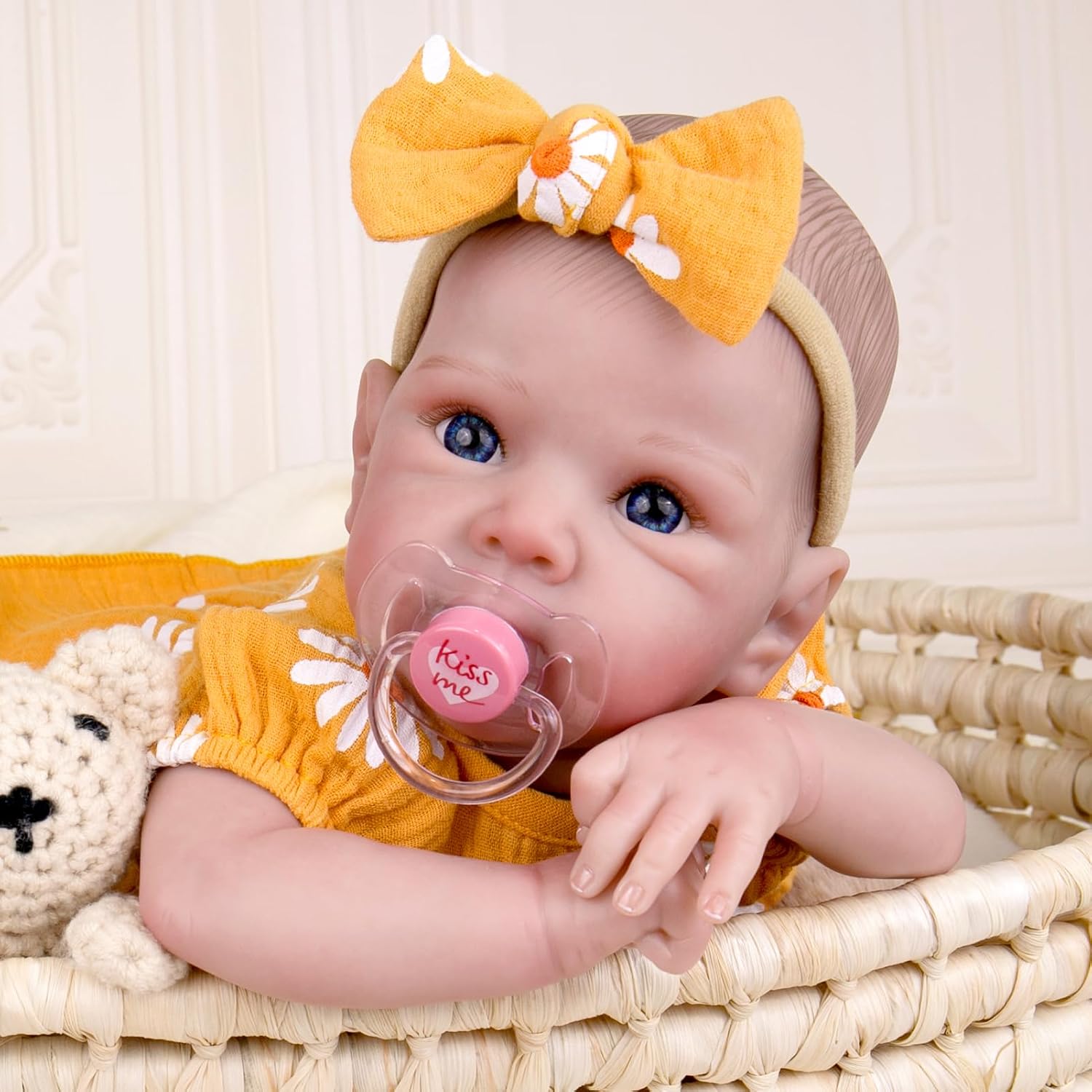 Thumbnail 1 de Aori Reborn Baby Doll Realistic Girl (20 inches) with Soft Cloth Body & Vinyl Limbs