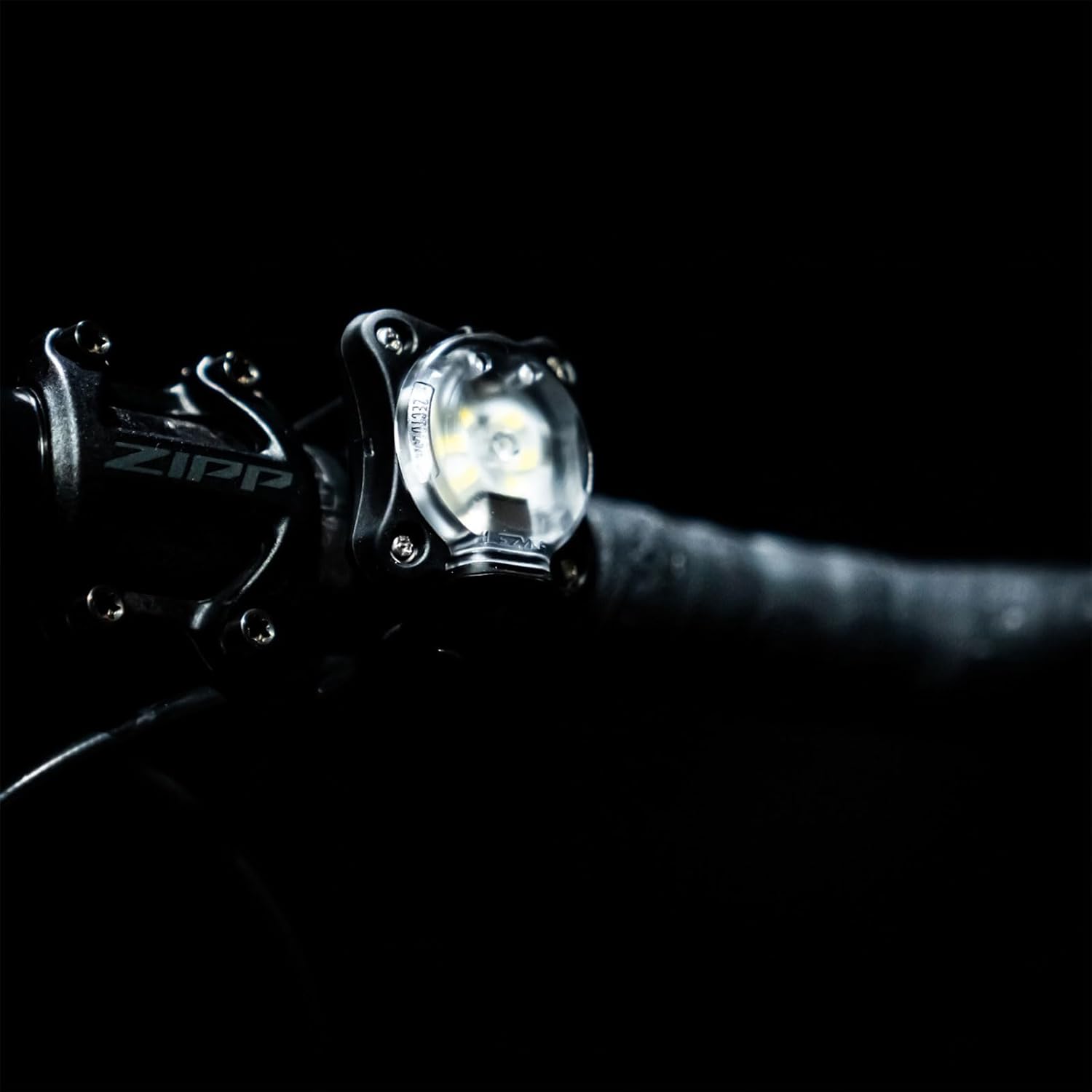 Detalle de Lezyne Zecto Drive 250+ Front Light 250 Lumens : lampe avant vélo pour voir la route