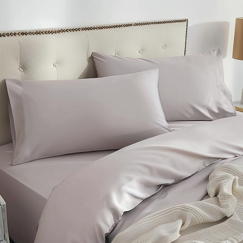 Detalle 2 de Luff Bamboo Silk Pillowcases - Organic, Hypoallergenic & Cooling (Light Grey) – Pack of 2