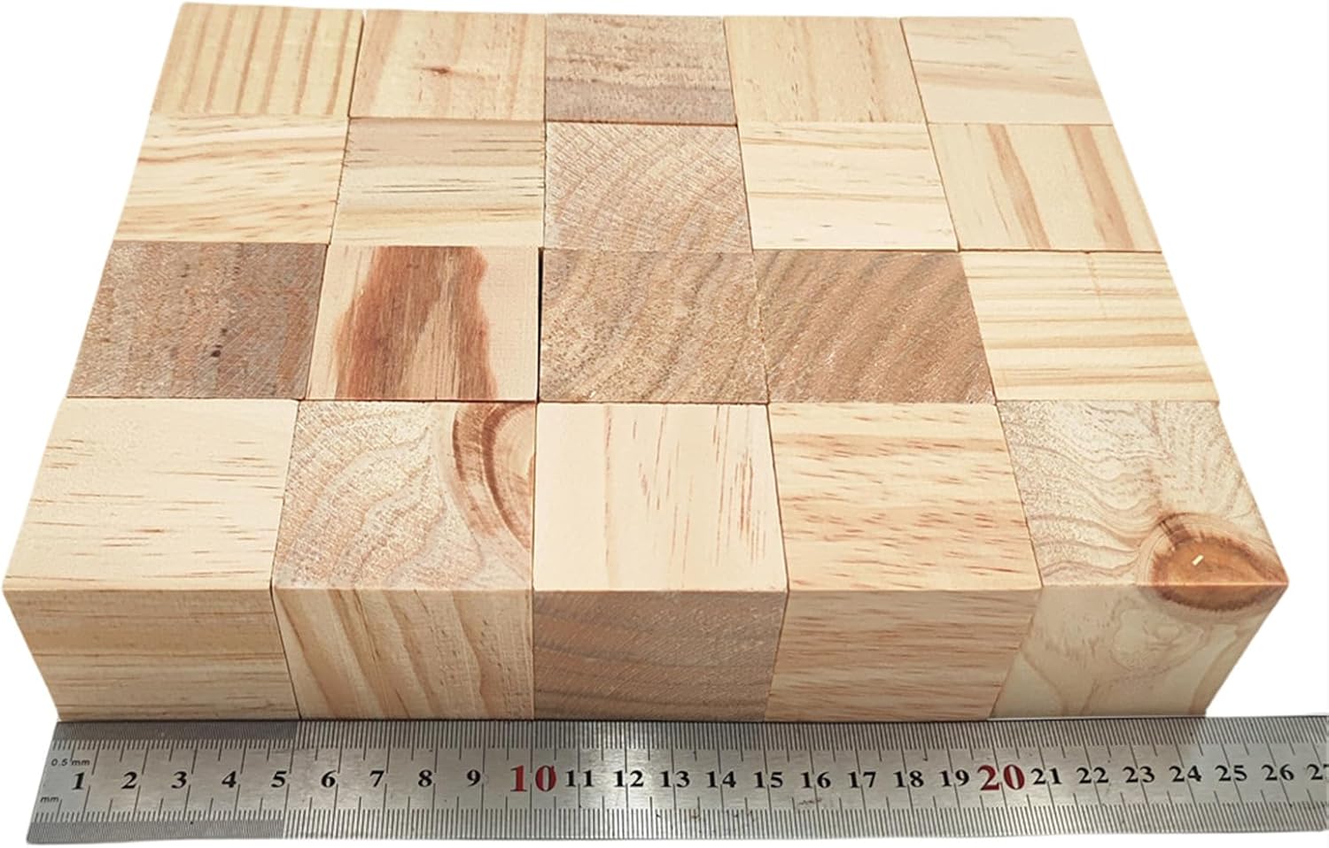 Detalle 2 de Anktily Kiefernholz Würfel 5 cm, 20 Stück