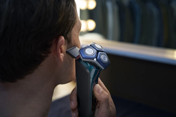 Detalle 2 de Philips Shaver Series 7000 S7882/55 – hautschonende Rasur mit smarter Technik
