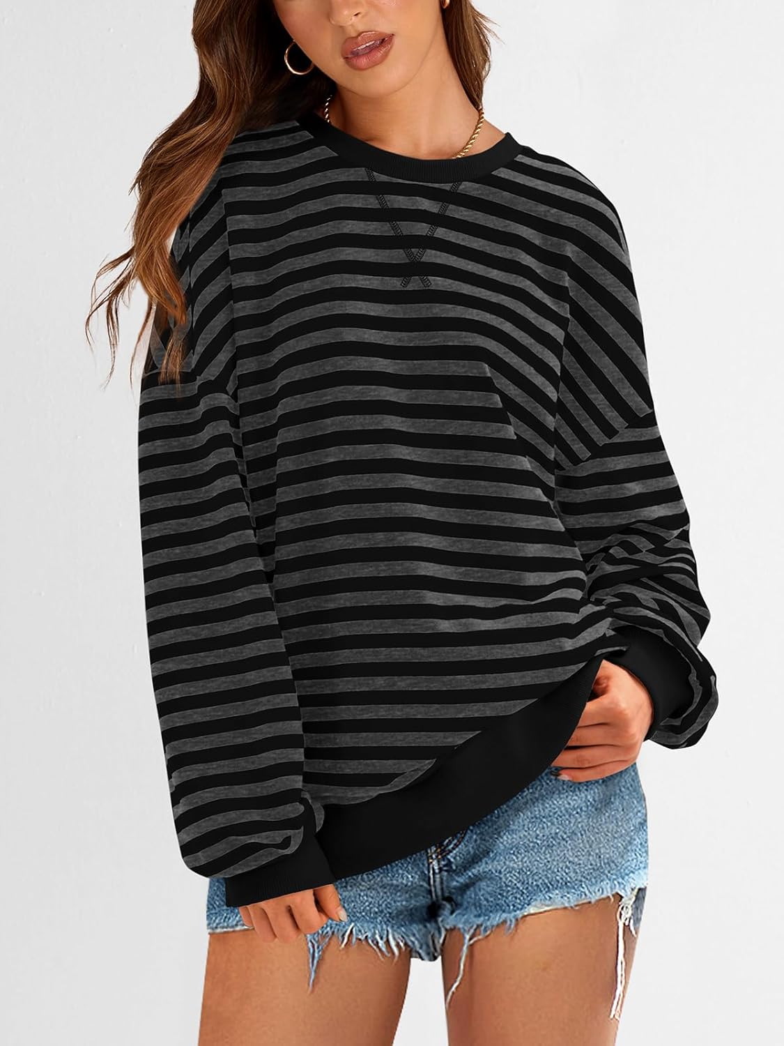 Thumbnail 3 de PRETTYGARDEN Women's Striped Oversized Sweatshirt with Color Block Crew Neck