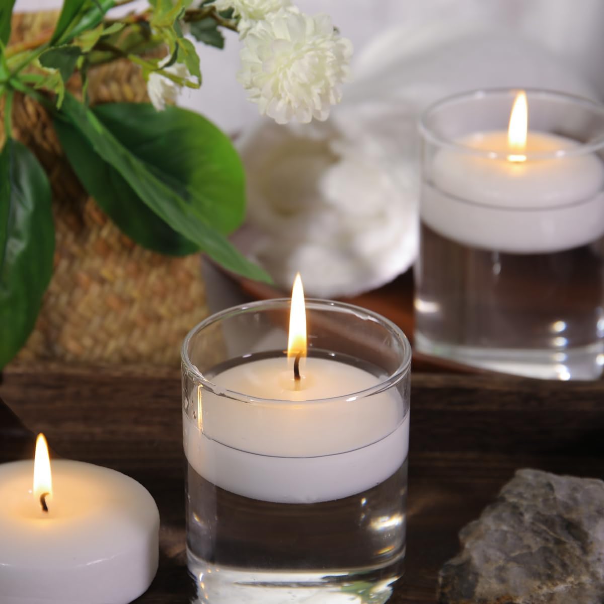 Detalle 2 de White Floating Candles, 3-Inch