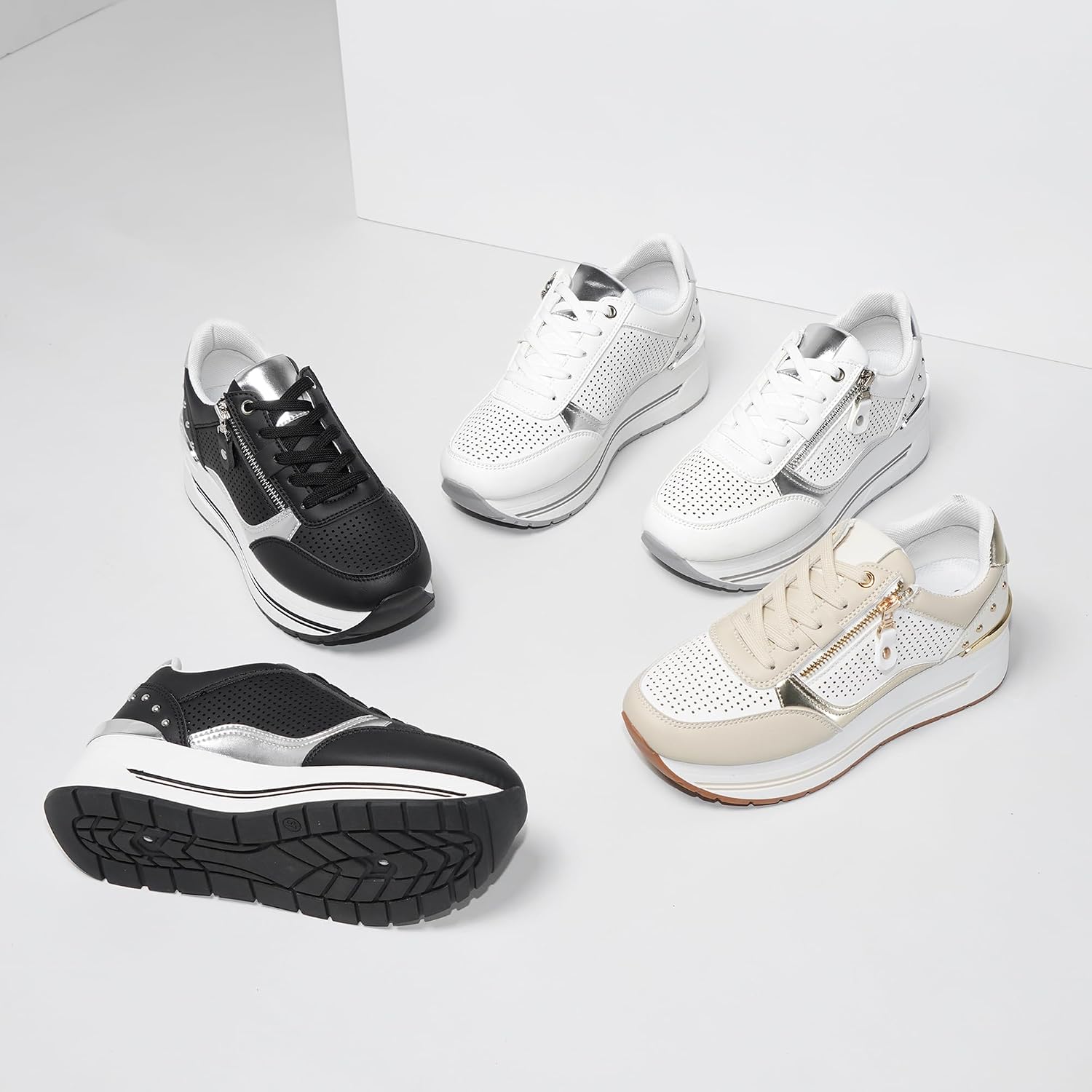 Detalle de JOMIX damessneakers met veters, plateauzool en gouden details