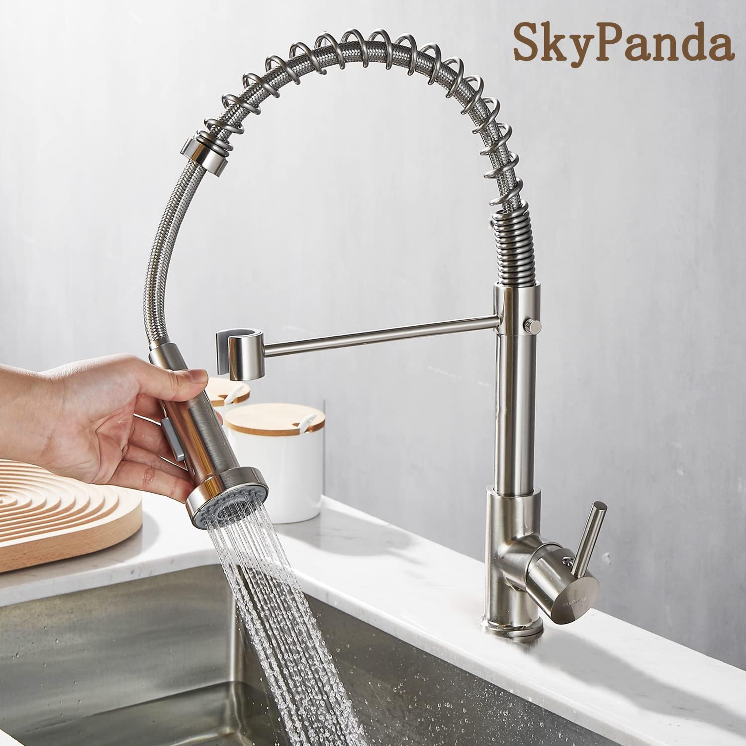 Detalle 2 de SkyPanda Rubinetto da cucina girevole 360° con doccetta 🚰