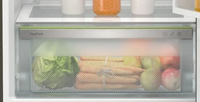 Detalle de Liebherr CNbdb 5223-22: Kühlschrank-Kühlgefrierkombination mit No Frost und EasyFresh