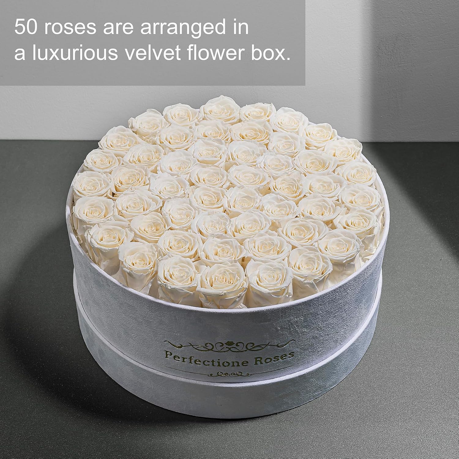 Thumbnail 1 de 50 Piece Roses in a Velvet Box – Preserved Flowers for Lasting Giftable Beauty