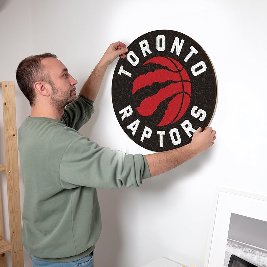 Detalle 2 de Iconic Puzzles TorontoRaptors-M puzzle madera 270 piezas 🧩