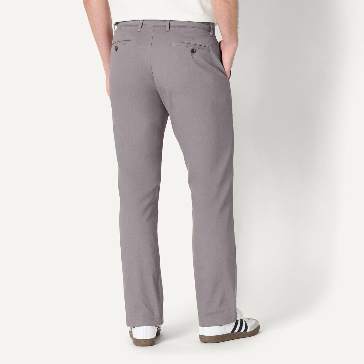 Thumbnail 3 de Amazon Essentials Herren Legere Stretch-Chinohose in sportlicher Passform (auch in Übergröße)