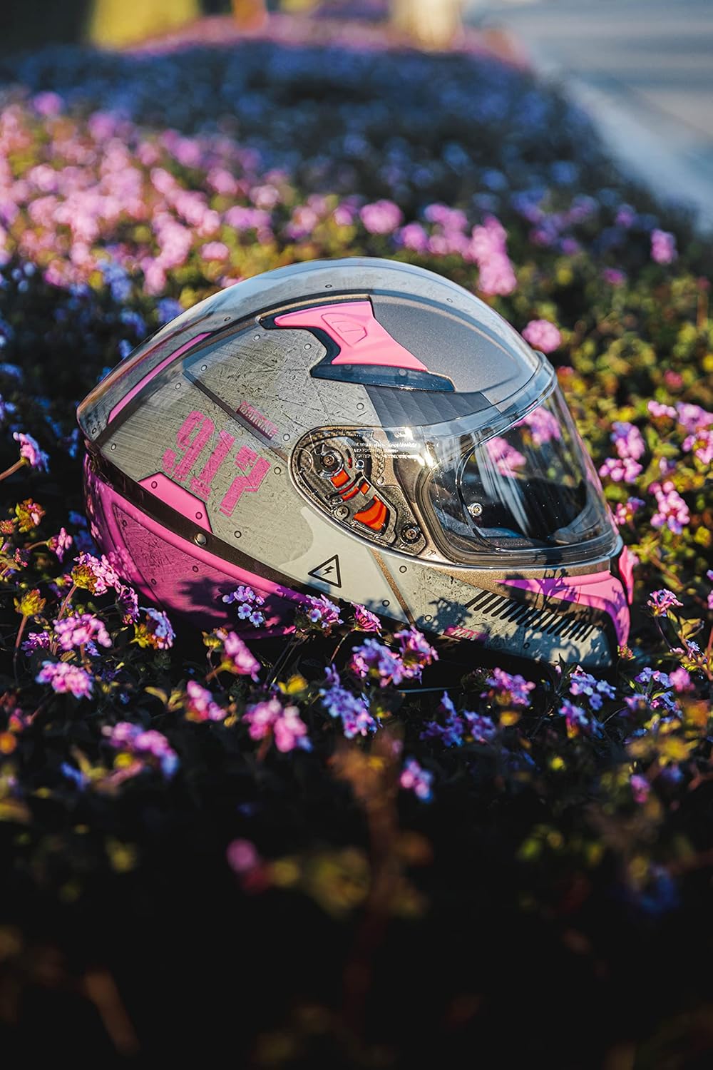 Thumbnail 3 de HAX Impulse Droid Pink Full Face DOT-Approved Motorcycle Helmet (XXL) with Dual Rear Wing, Pinlock Ready