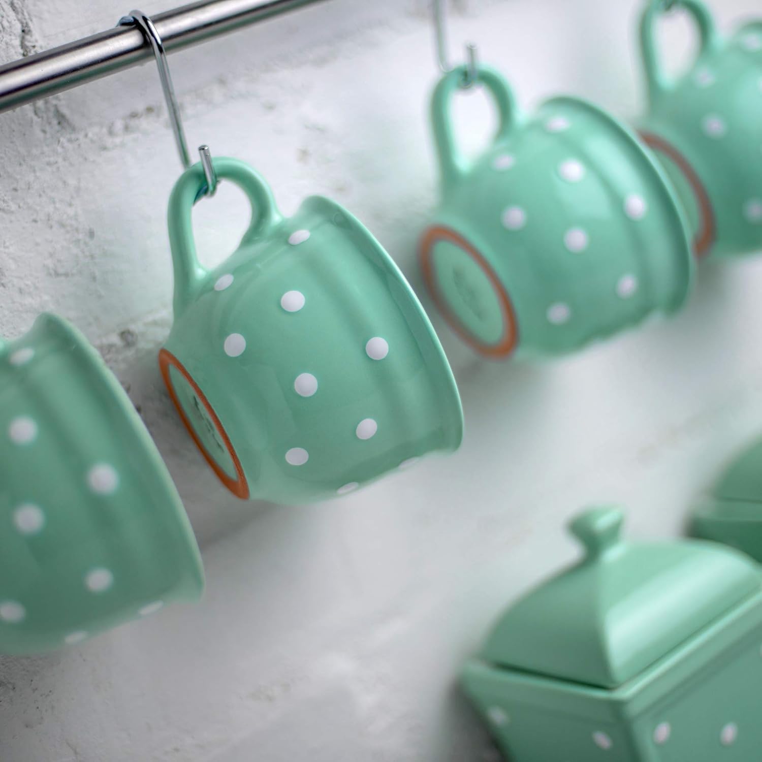 Detalle 2 de City to Cottage Teal Blue and White Polka Dot Spotty – Large Hand Painted Ceramic Cup with Saucer (12oz/350ml)