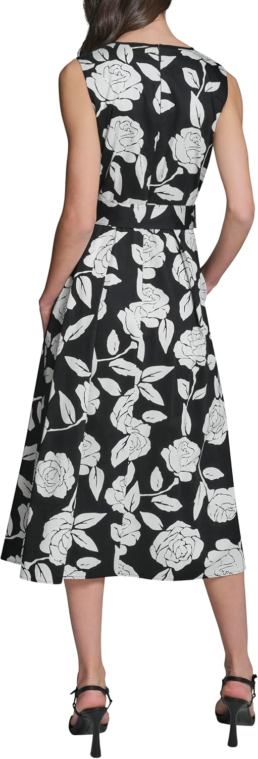 Detalle de Karl Lagerfeld belted shirt dress