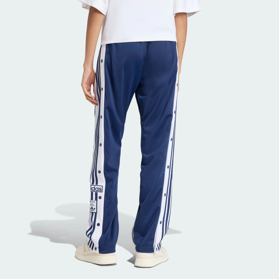 Detalle 2 de Pantalón de chándal Adibreak de Adidas – azul