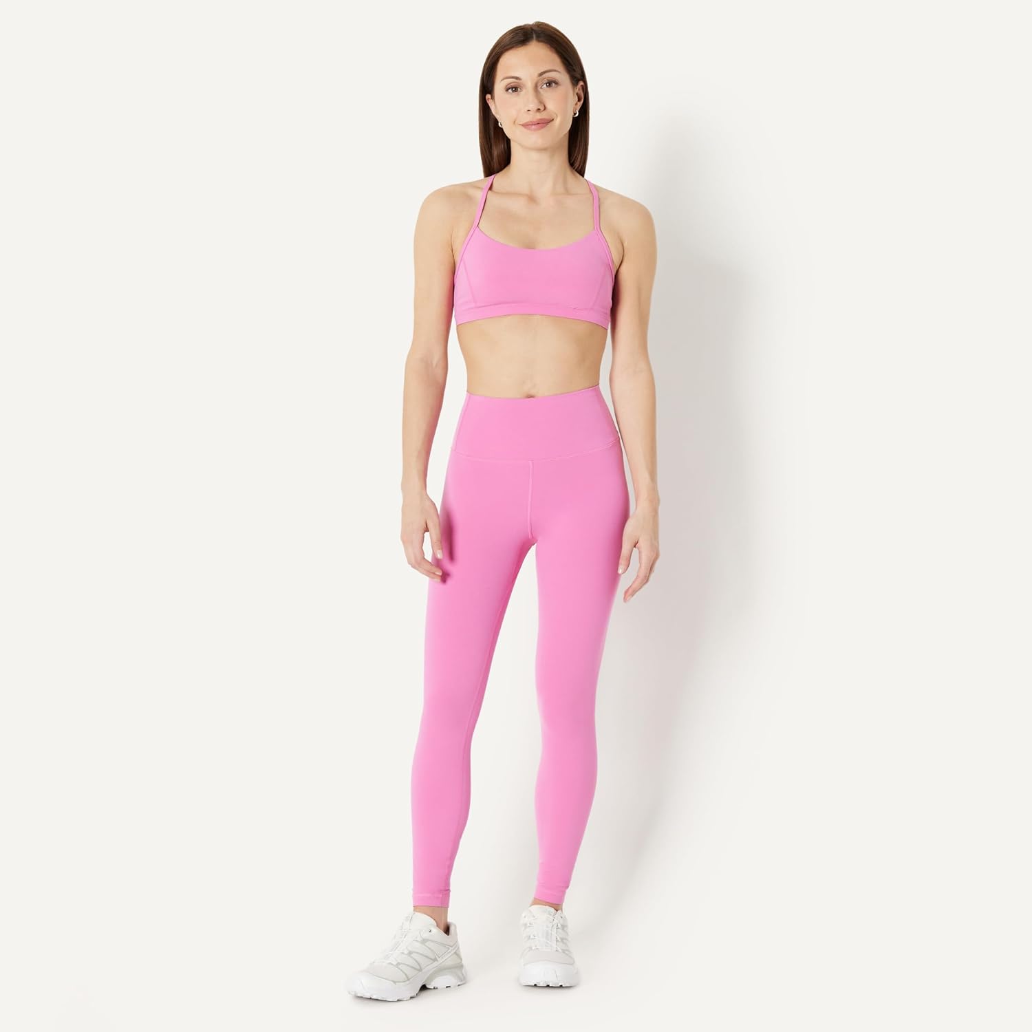 Detalle de Amazon Essentials Active FormFlex Buttery Soft Light Support Y-Back Yoga Sports Bra