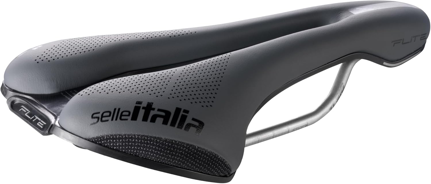 Detalle de Selle Italia FLITE Boost X-Cross TI 316 Superflow – siodełko MTB S3 z otworem Superflow