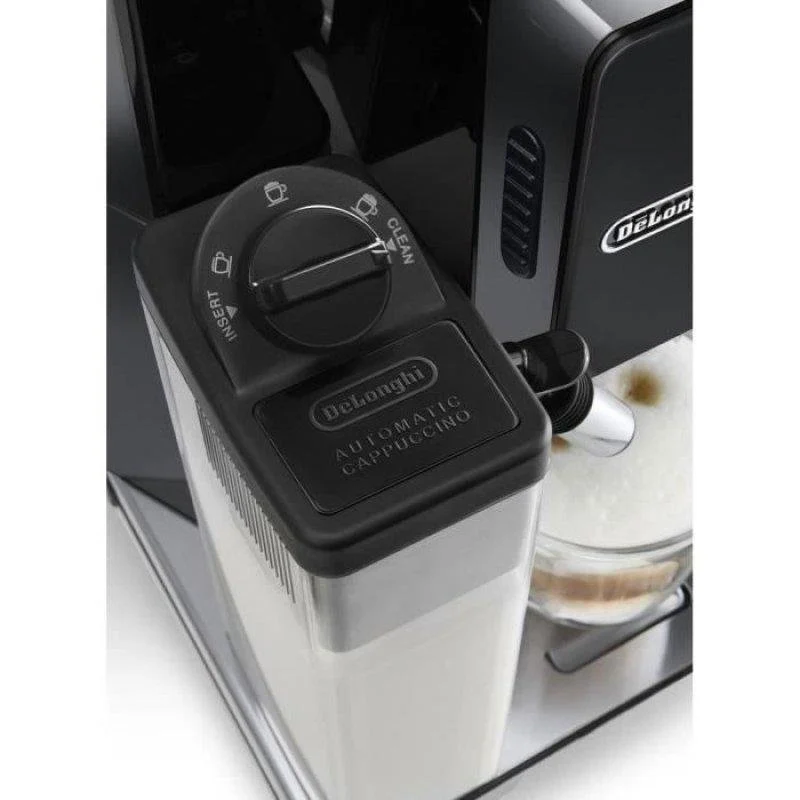 Detalle de Cafetera superautomática DeLonghi ECAM 44.660.B: espresso y bebidas con leche en casa