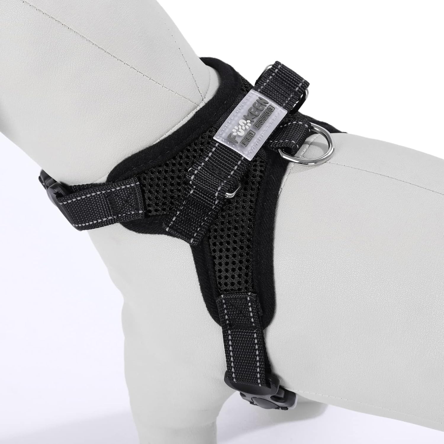 Detalle de Dog Harness Comfort Soft Breathable Adjustable Mesh Pet Chest Strap – Large (Black)