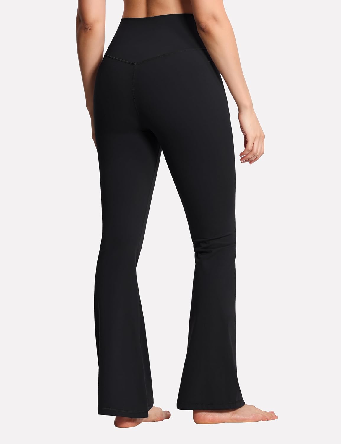 Detalle 2 de THE GYM PEOPLE Women's Crossover High Waist Flare Leggings, 4-Way Stretch