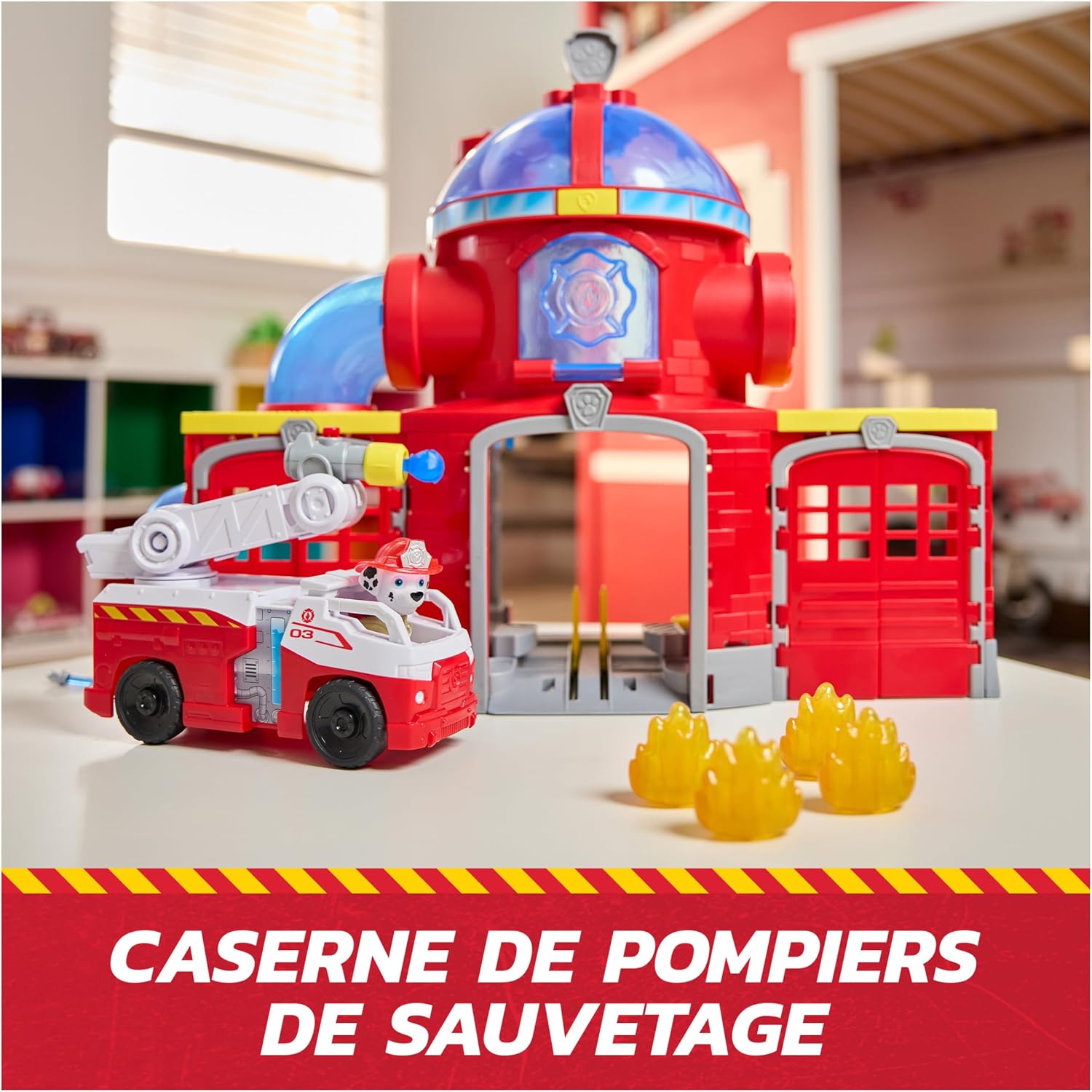Detalle 2 de Paw Patrol Pat Patrouille – Caserne de pompiers Fire Rescue avec véhicule et figurine Marcus (Marshall) – jeu d’effets lumineux et sonores