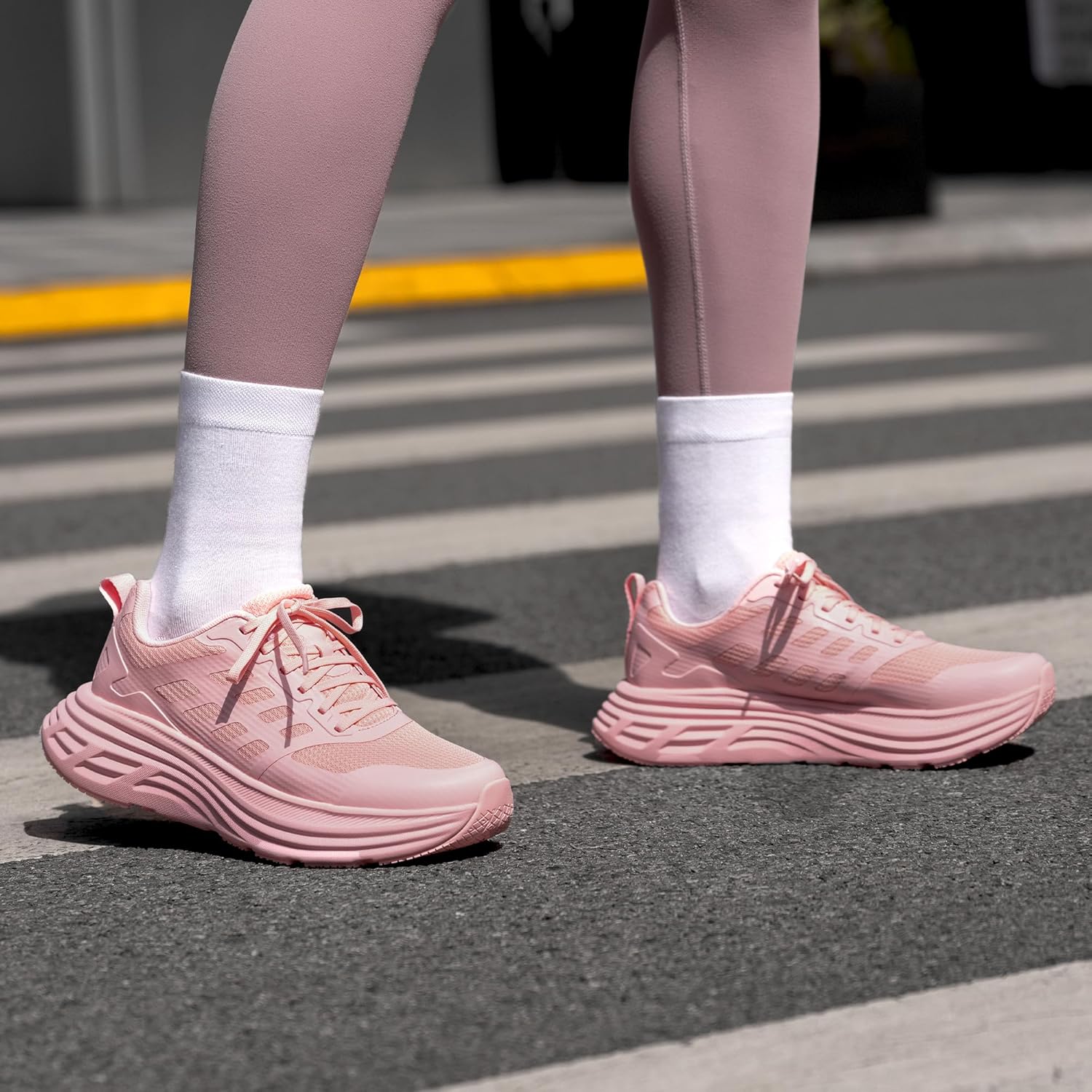 Thumbnail 1 de NORTIV 8 Women’s Hiking Sneakers (Traction, Breathable Mesh, Shock Absorption)