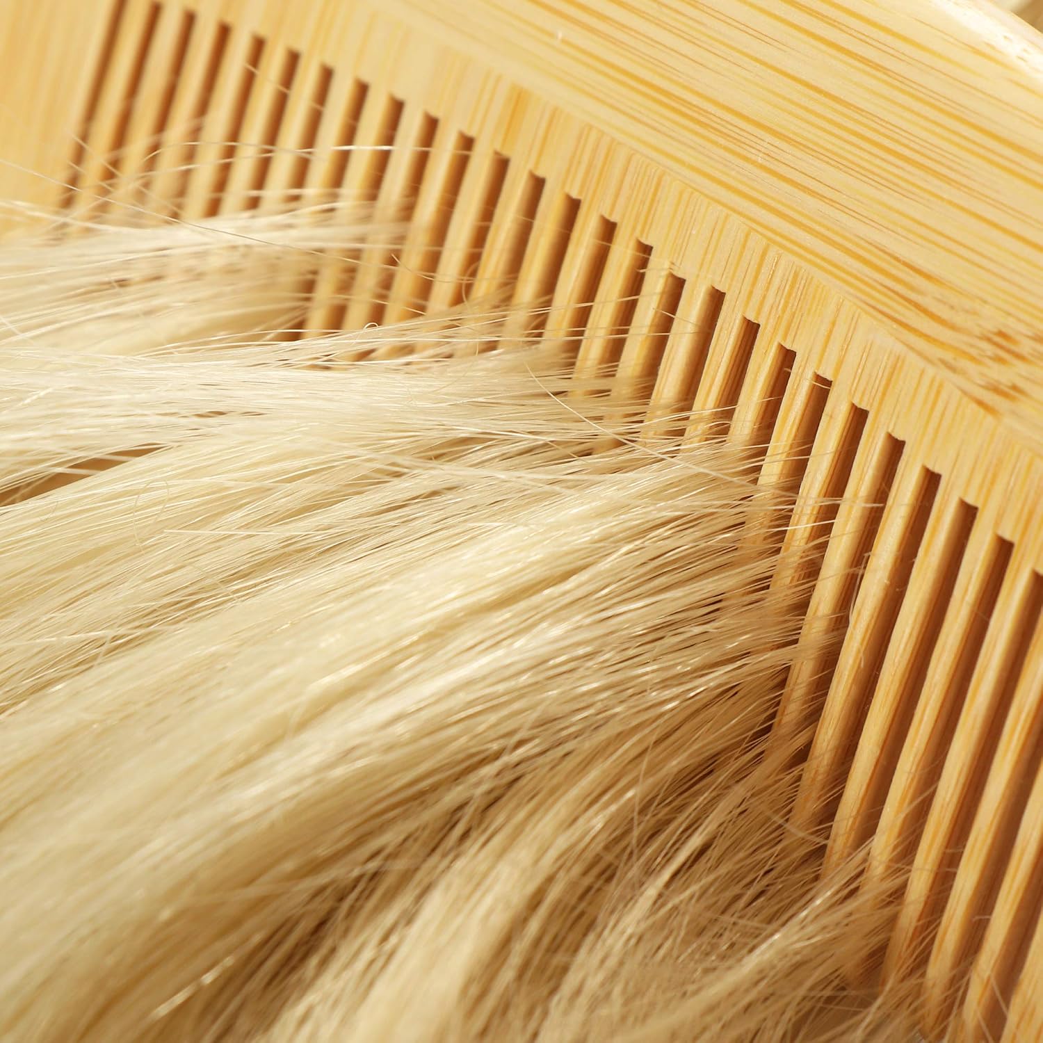 Detalle 2 de COM-FOUR Peignes en bambou 2 pièces 💇