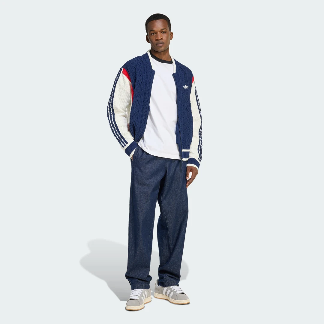 Detalle de Chaqueta deportiva de punto Retro Remix de Adidas – color Azul