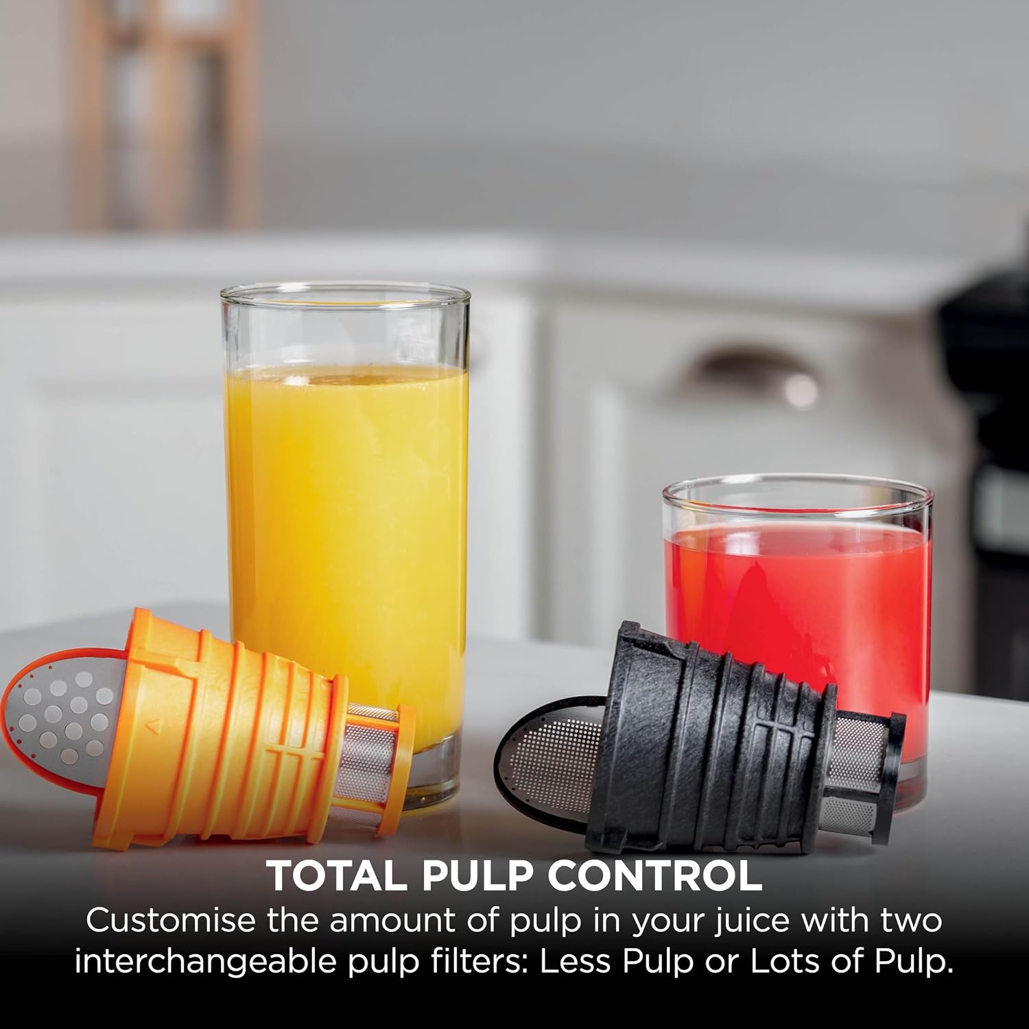 Detalle de Ninja JC151UK cold press juicer with 700ml jug & 1.1L pulp container