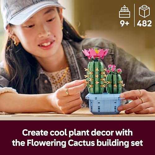 Detalle de LEGO Botanicals Flowering Cactus: Artificial Plant Duo in Pastel Pot