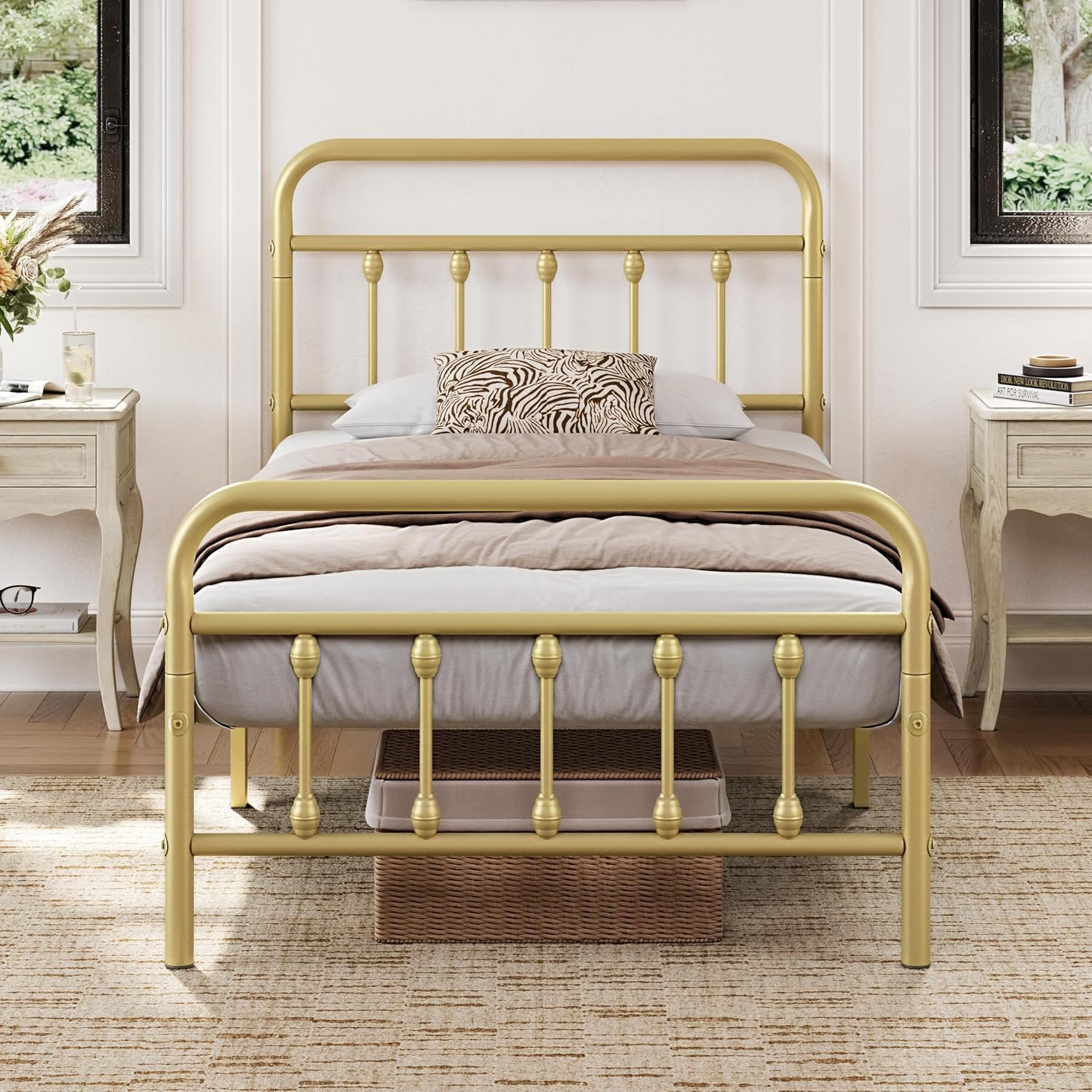 Detalle de Yaheetech Metal Platform Bed Frame, Twin
