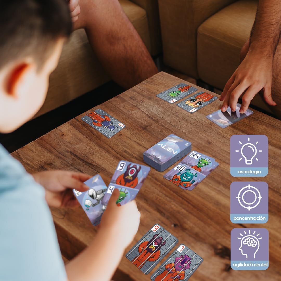 Detalle 2 de Glop Alien 🛸 Juego de Cartas para Todas las Edades