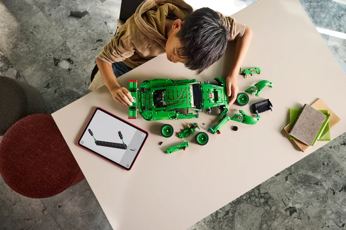 Thumbnail 15 de LEGO Technic Porsche 911 GT3 R