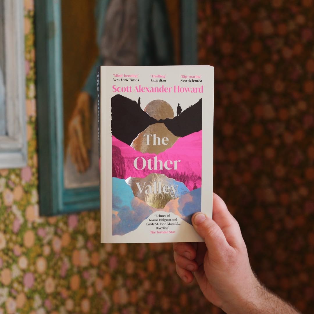 Thumbnail 6 de The Other Valley: The beautiful time travel love story for 2025 – roman, 384 pagina’s