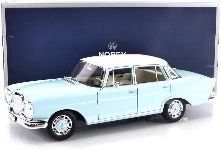 Thumbnail 6 de Norev MER 220 S 1965 – metalowy model samochodu 1:18, jasnoniebieski