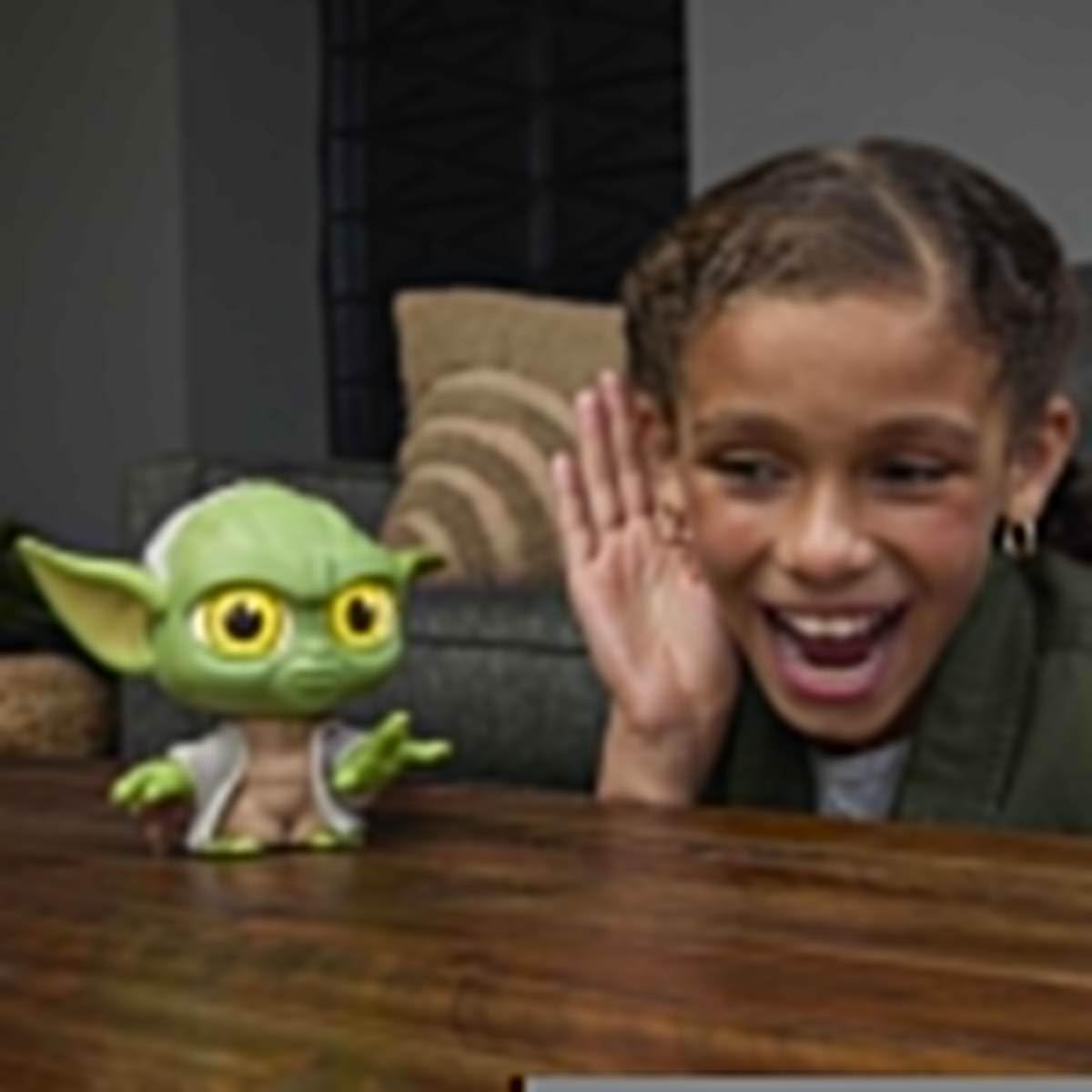 Detalle de Star Wars Wahrsager Yoda, Spielzeug – Zukunfts-Orakel mit leuchtenden Augen