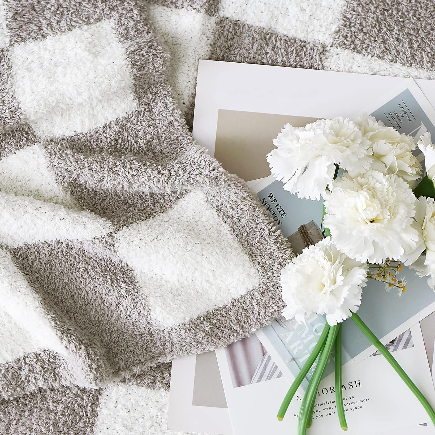 Detalle 1 de Wrensonge Knitted Throw Blanket, 50 x 70 in