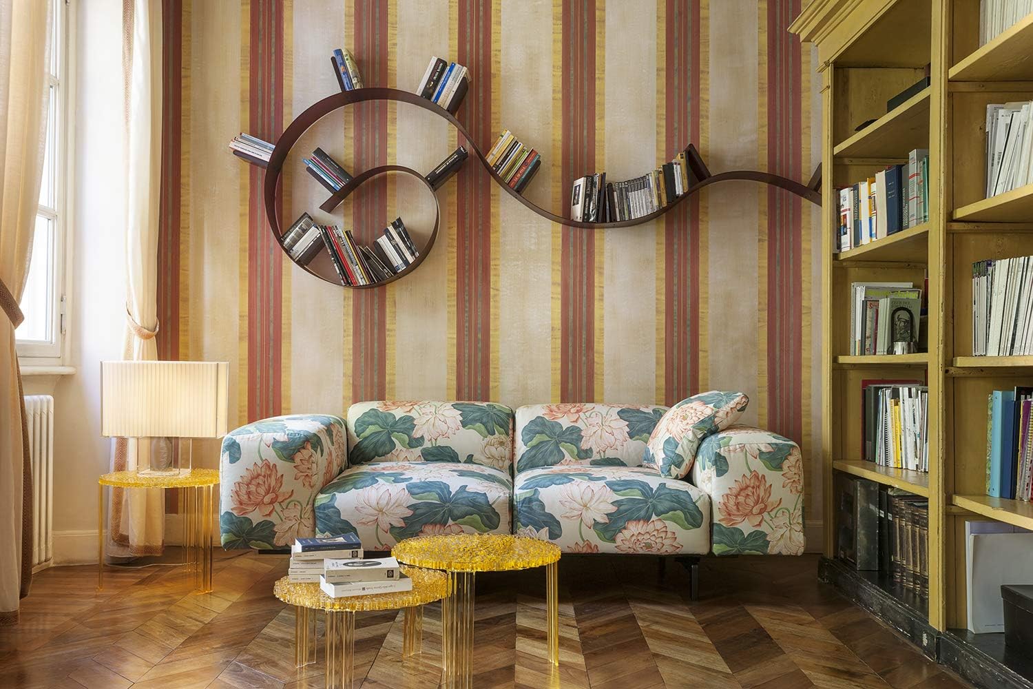 Detalle 2 de Kartell Bookworm mensola da parete 17