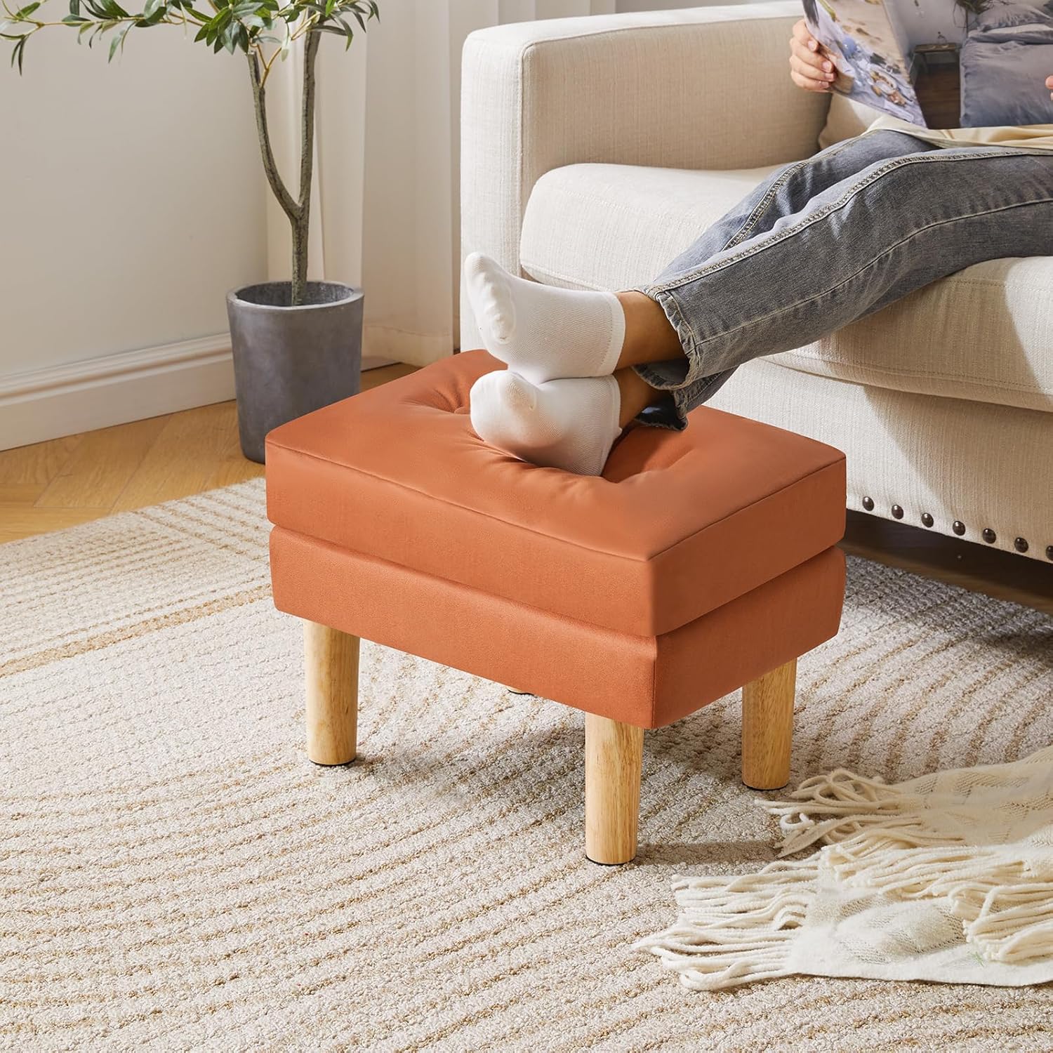 Detalle de YMYNY Fußhocker – Kunstleder Ottomane mit abnehmbarem Kissen (Orange, 41,5 x 31,5 x 32 cm)