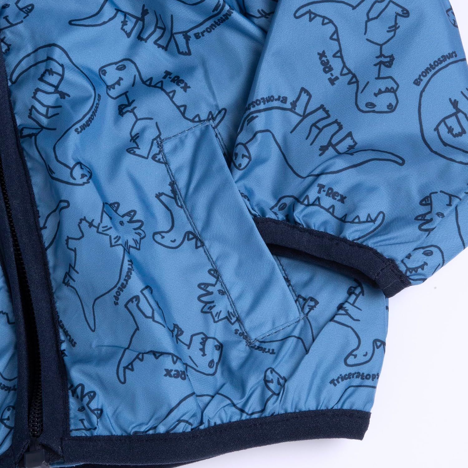Detalle de Chicco Giubbino Bambino con chiusura a zip: stile pratico e lavabile in lavatrice