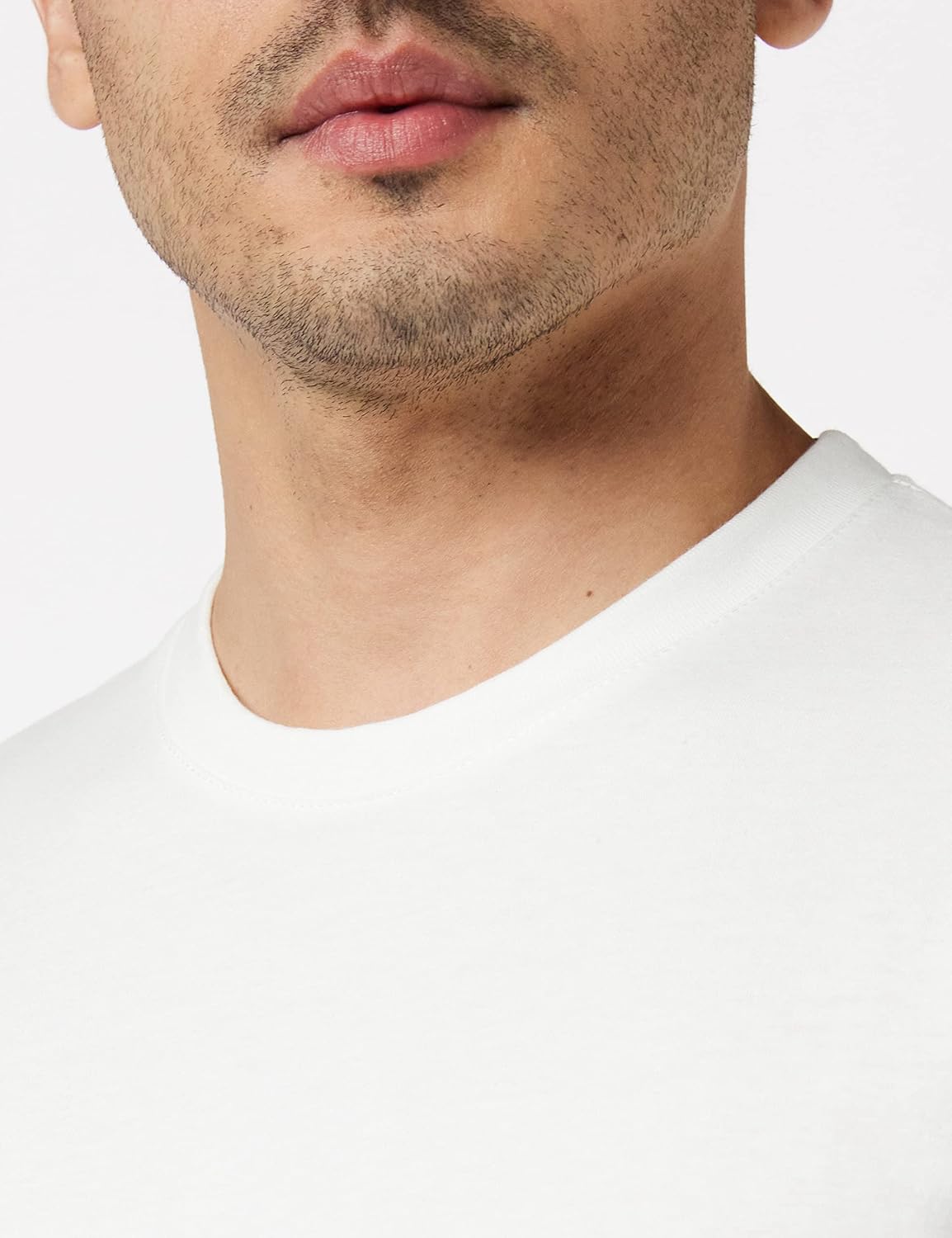 Detalle 2 de Lower East Basic Rundhals T-Shirts 3er Pack