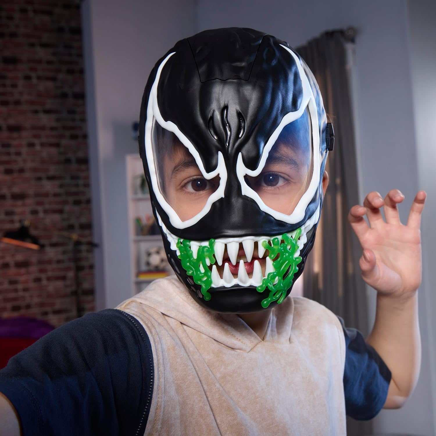 Detalle de SPD Venom Versus Mask – Masque phosp resc et lumineuse pour enfant (Spider-Man Venom), noir