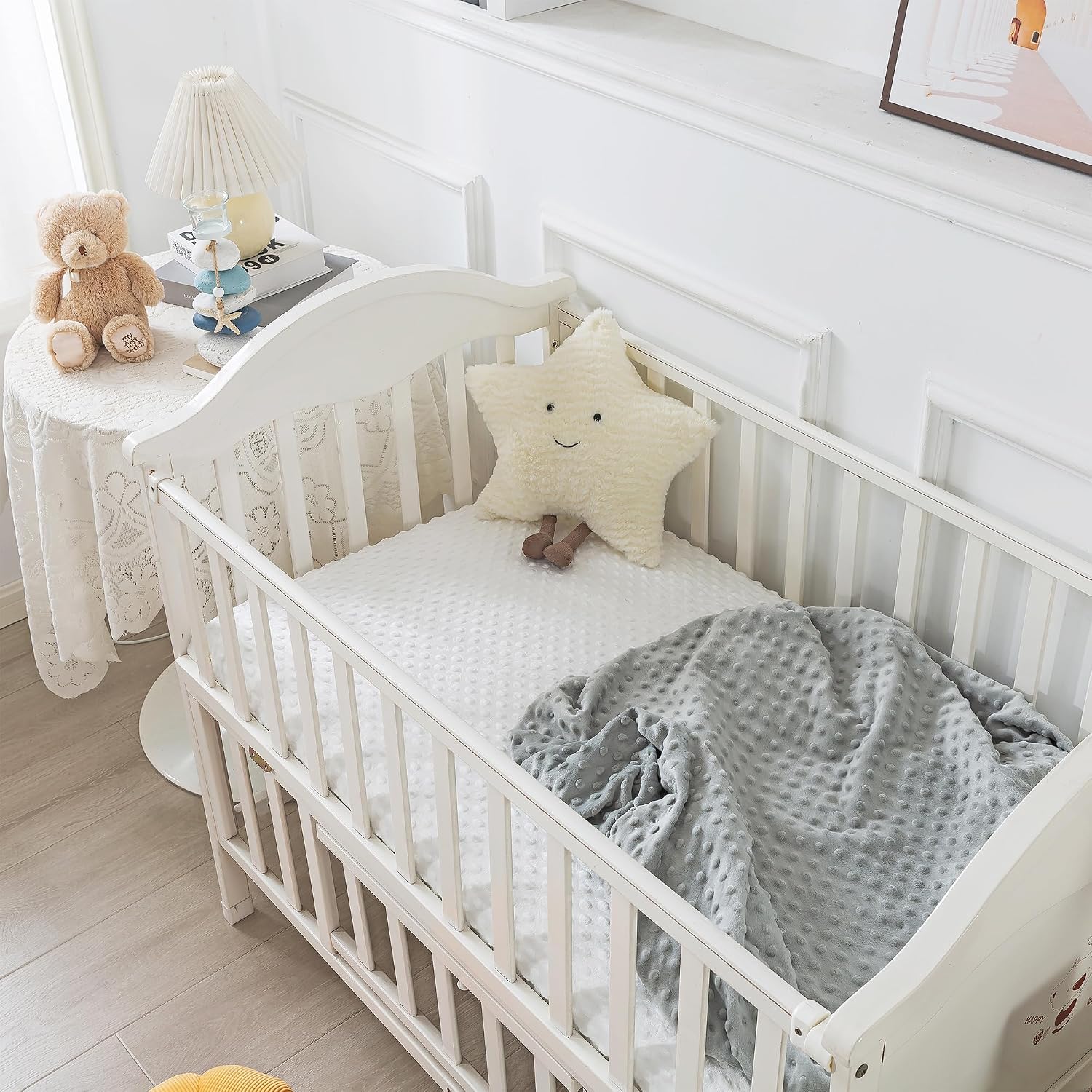 Thumbnail 3 de La Sheer Fuzzy Fitted Crib Sheets, 2-Pack, Plush Flannel, White and Gray