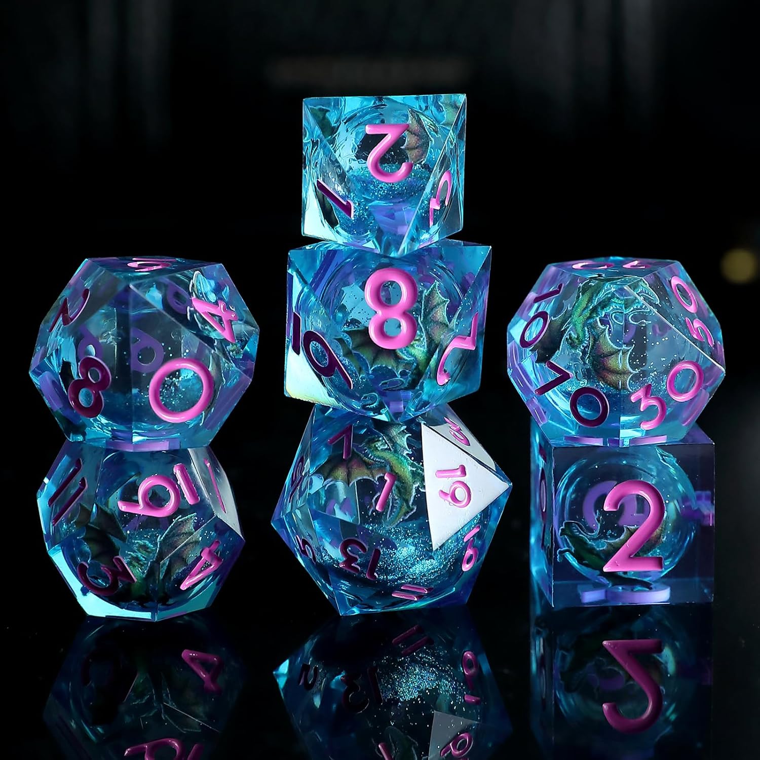 Thumbnail 6 de Elifel Liquid Core DND Dice Set 7pcs – Gold Foil Themed Resin Dice