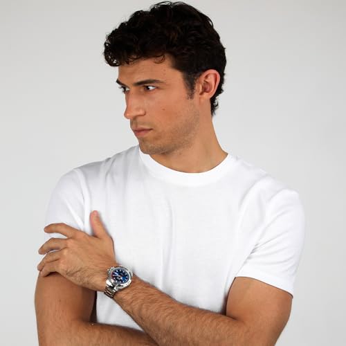 Detalle 2 de Sector No Limits Legend R3223135001, montre homme en acier 43 mm, cadran bleu