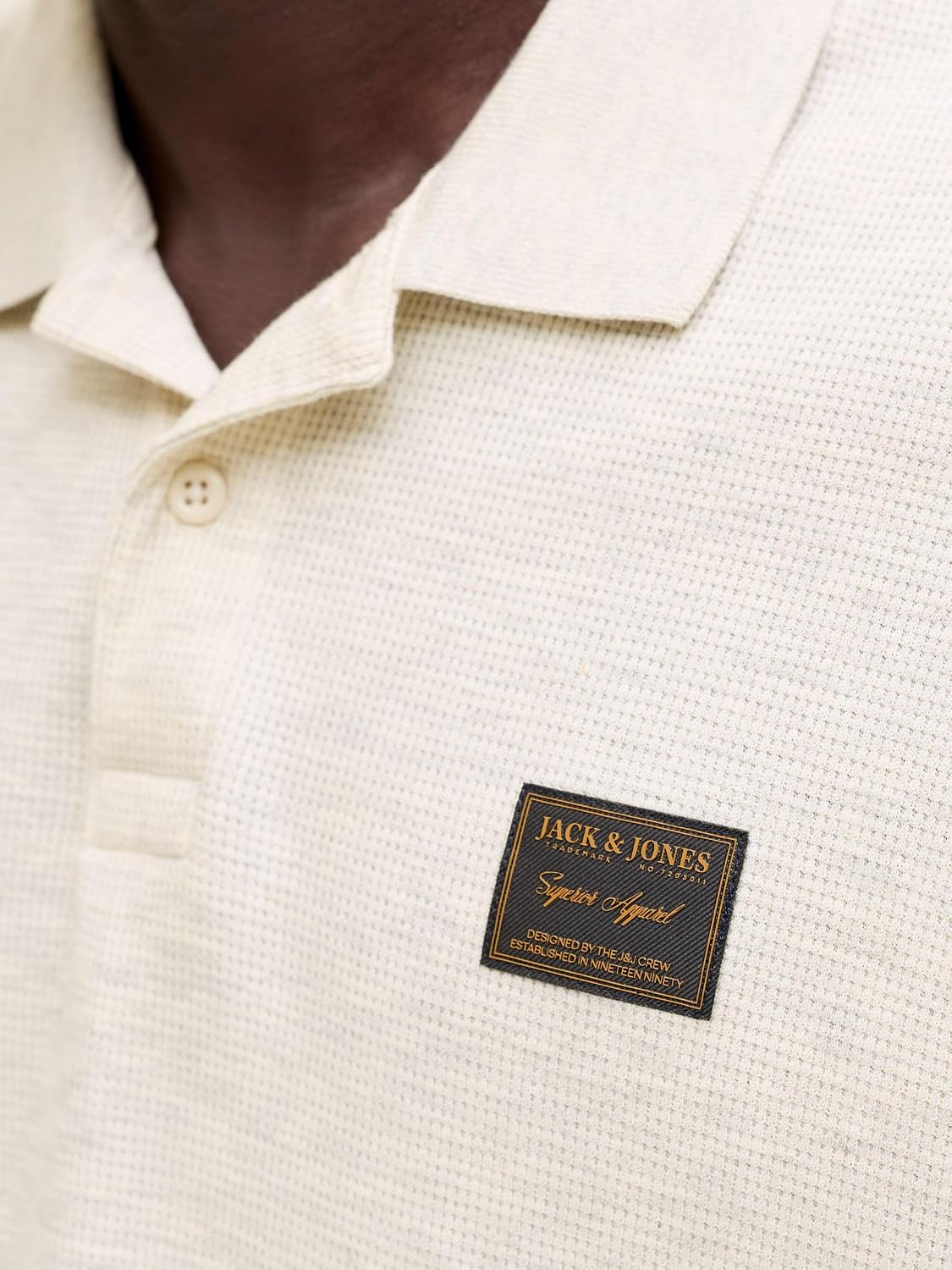 Detalle de Jack & Jones JJDAYTONA Polo SS SN: polo uomo con colletto classico e taglio normale