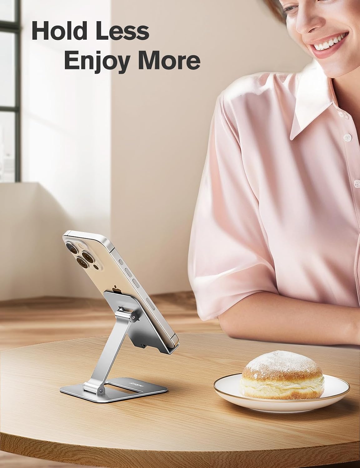 Detalle 2 de Nulaxy 2-Pack Folding Cell Phone Stands, Adjustable Height and Angle, Silver