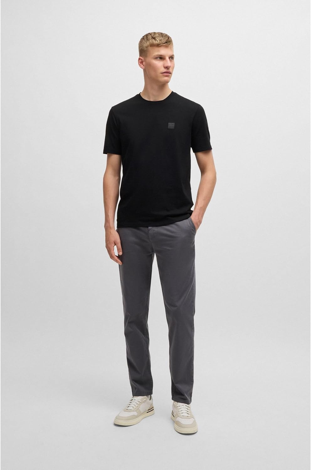 Thumbnail 5 de BOSS Herren T-Shirt „Tales“ Relaxed Fit aus Baumwoll-Jersey mit Logo-Aufnäher