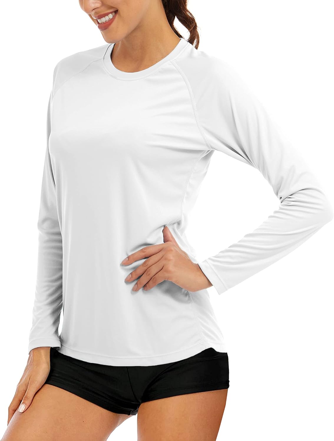 Detalle de MAGCOMSEN Women’s Long Sleeve UPF 50+ Sun Protection Rash Guard Shirt