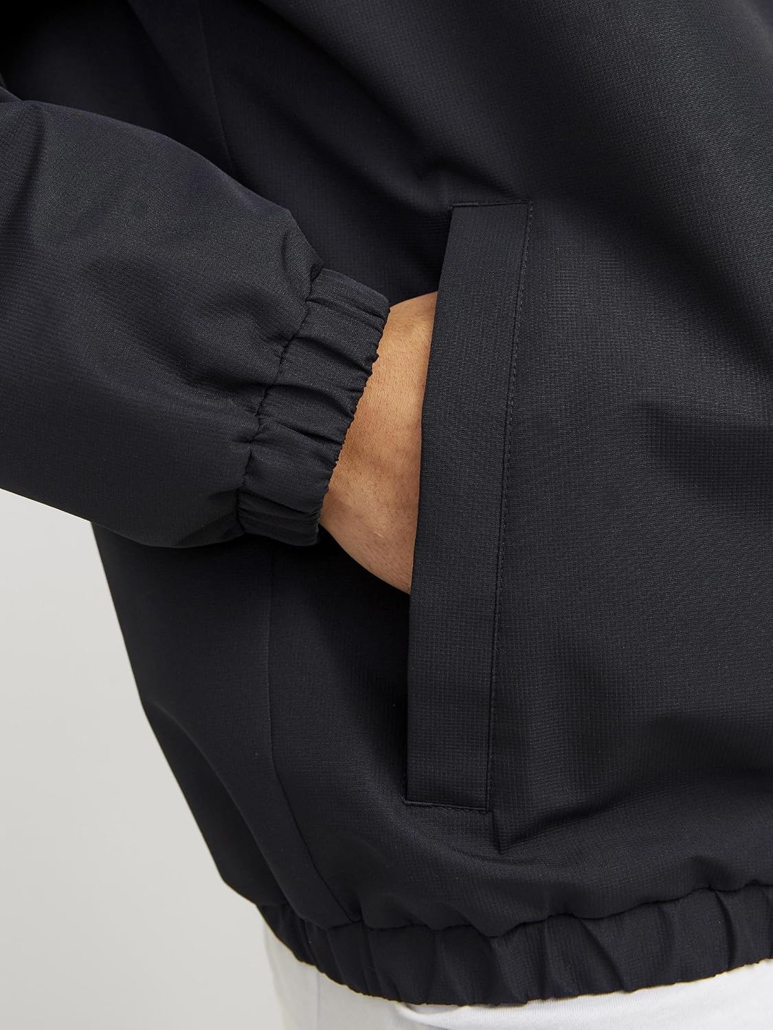 Detalle 1 de JACK & JONES Jjelegacy Light Jacket Hood Noos – krótka kurtka męska z kapturem